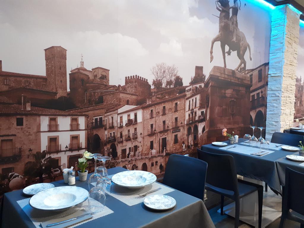 טרוחיו Hostal Julio מראה חיצוני תמונה