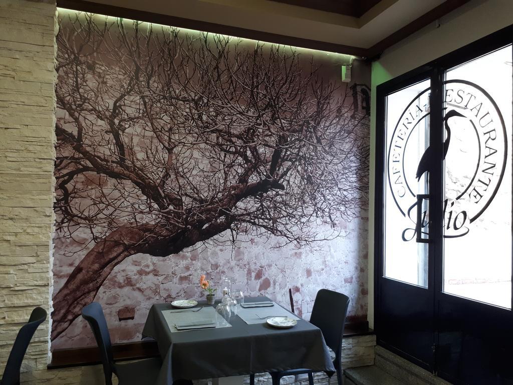 טרוחיו Hostal Julio מראה חיצוני תמונה